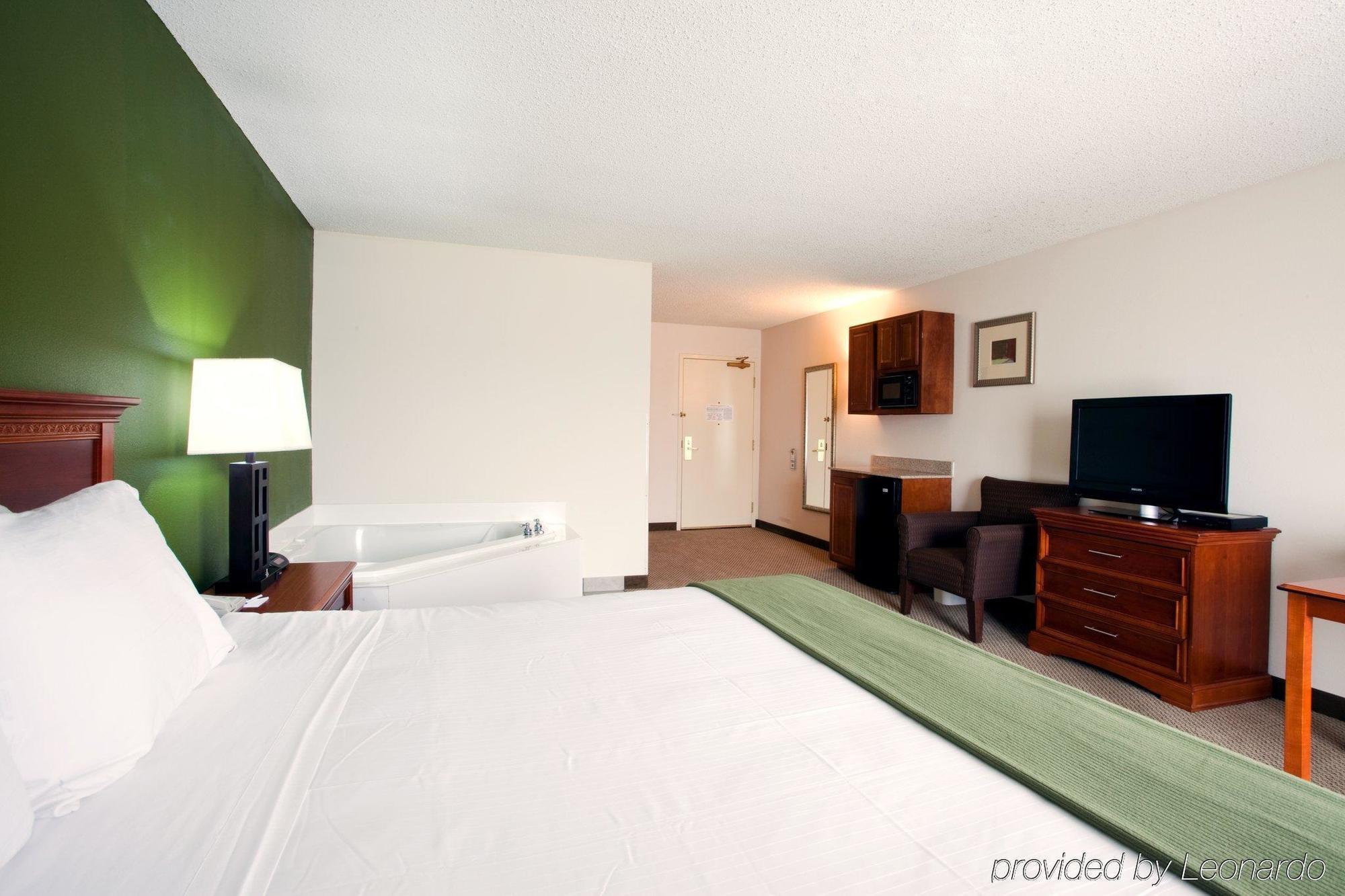 Holiday Inn Express Hotel & Suites Dublin By Ihg Oda fotoğraf