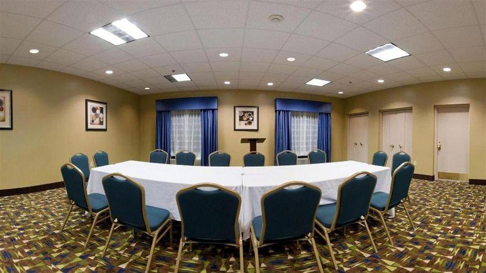 Holiday Inn Express Hotel & Suites Dublin By Ihg Dış mekan fotoğraf