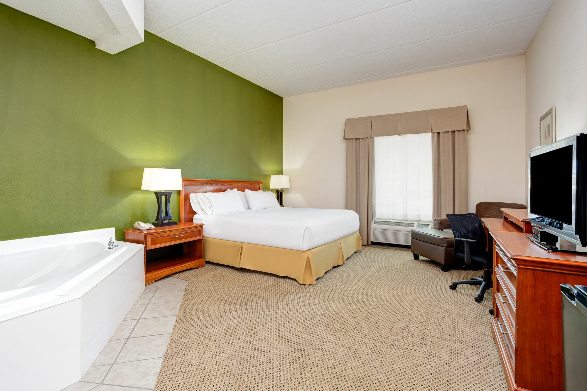 Holiday Inn Express Hotel & Suites Dublin By Ihg Dış mekan fotoğraf